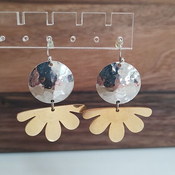 Hammered Silver Disc with Gold Daisy Petal Dangles French Wire Pierced Earrings - Picture 2 of 7
